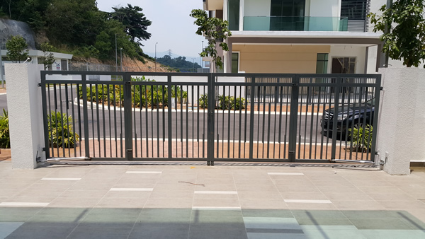 Arm Autogate Folding Gate