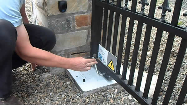 Underground Autogate For Swing Gate