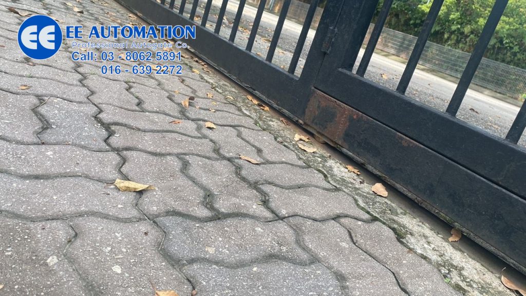 Repair Sliding Gate Roller Ampang