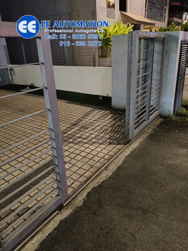 Folding Auto Gate Roller Repair Denai Alam